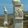 Колонны у входа в святилище Диониса на о. Делос